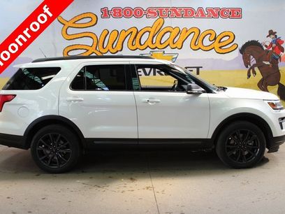 Used 2018 Ford Explorer XLT w/ XLT Appearance Package