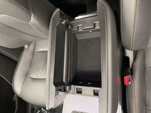 Used 2024 MAZDA CX-90 Plug-In Hybrid w/ Premium Pkg image 12