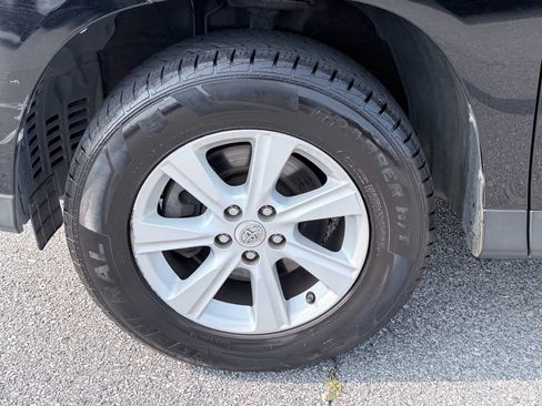 Used 2013 Toyota Highlander SE FWD image 36