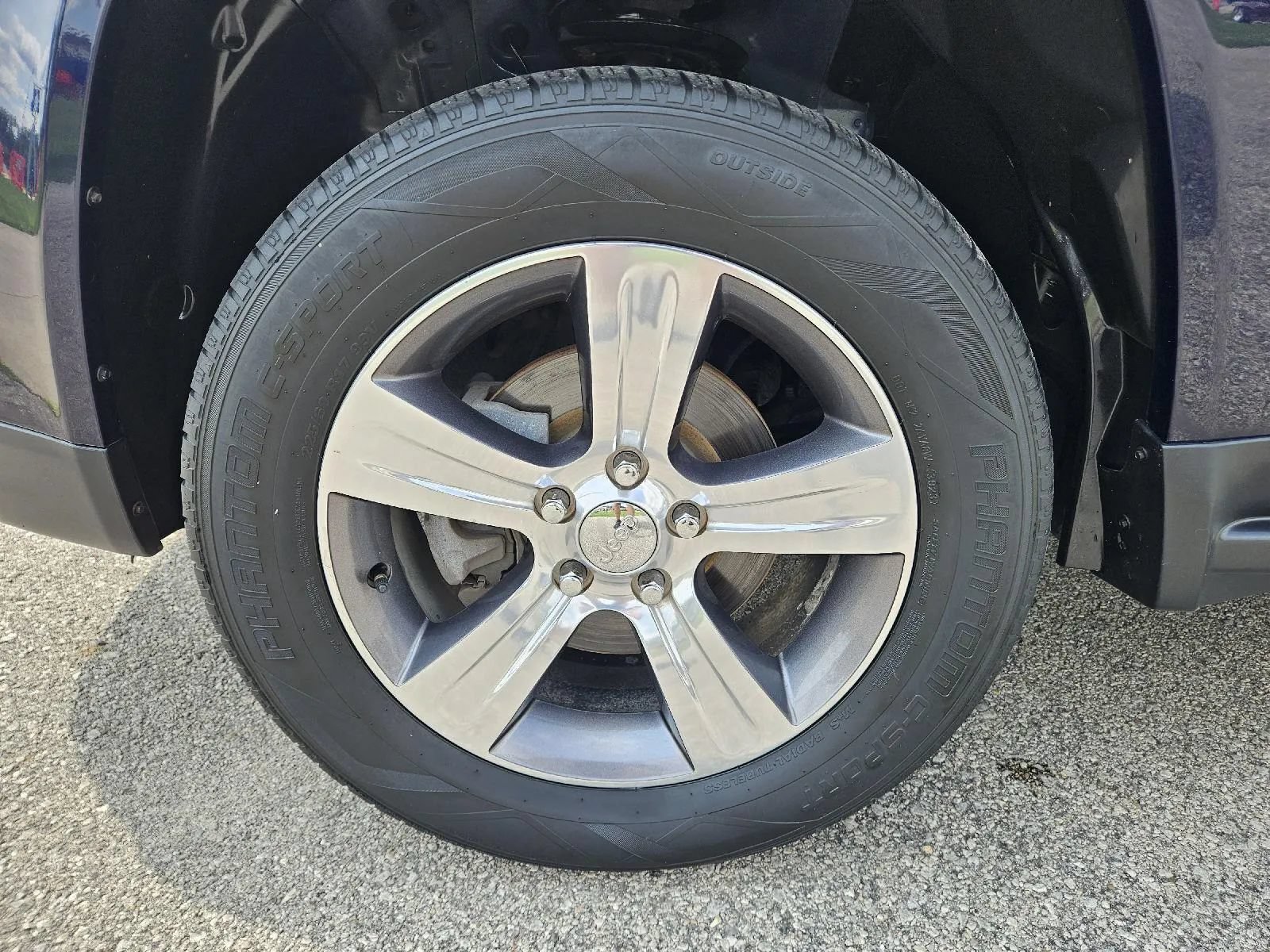Used 2017 Jeep Compass High Altitude AWD/4WD image 9