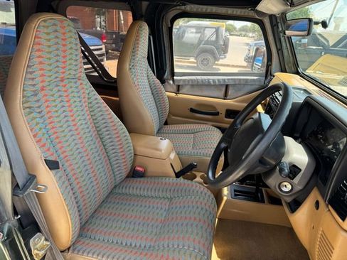 Used 1998 Jeep Wrangler Sport image 38