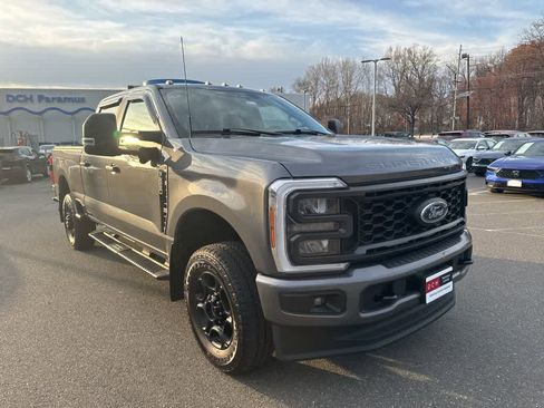 Used 2023 Ford F250 XL w/ STX Appearance Package image 10