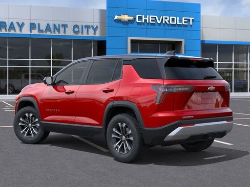 New 2026 Chevrolet Equinox LT w/ Safety and Technology Package image 3