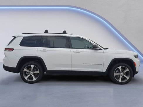 Used 2024 Jeep Grand Cherokee L Limited w/ Luxury Tech Group II AWD/4WD image 7