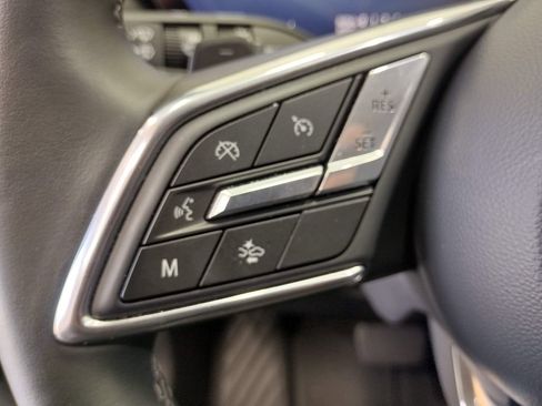 Used 2024 Buick Envision Preferred AWD/4WD image 30