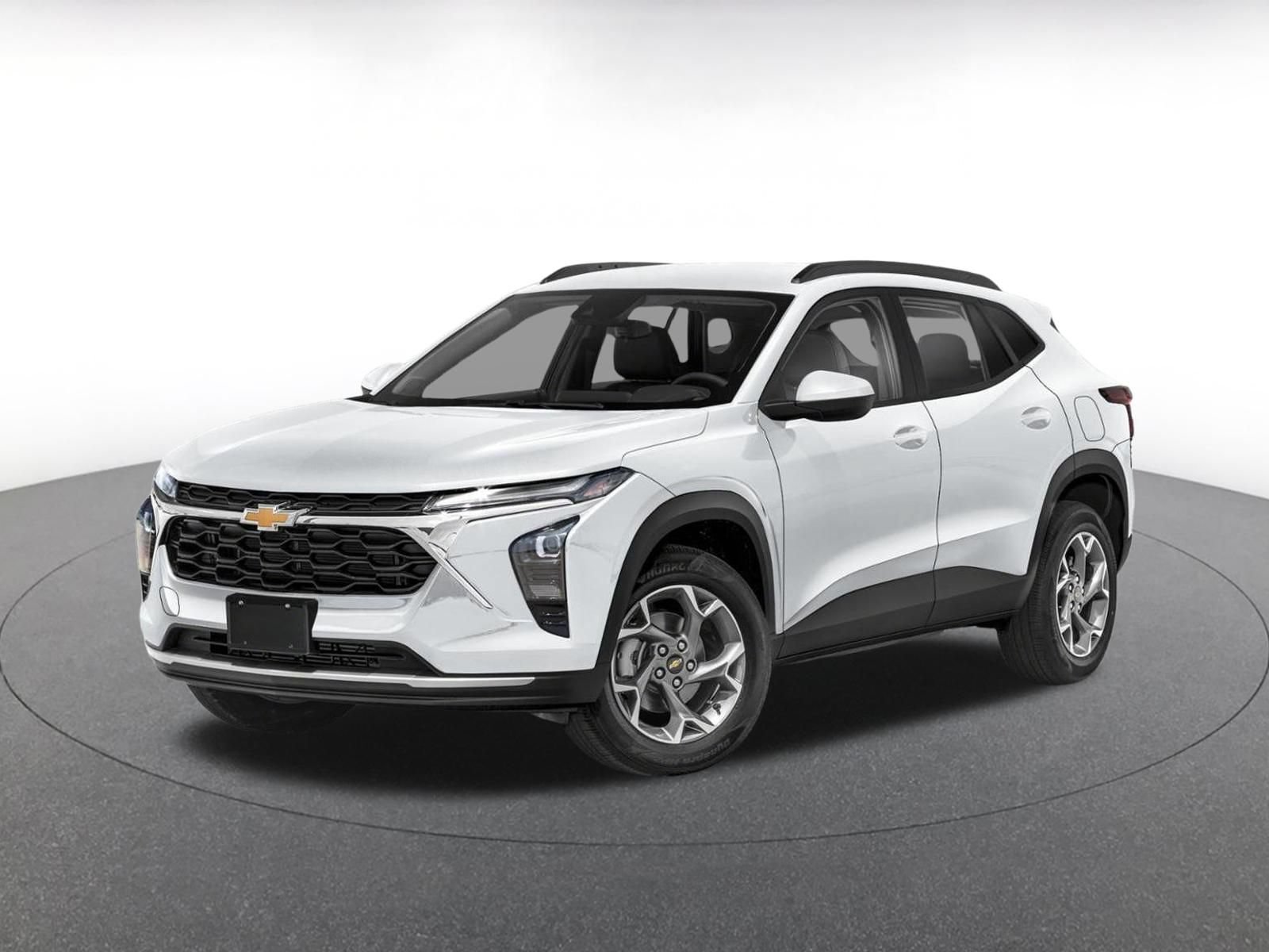 Used 2025 Chevrolet Trax LT FWD image 3