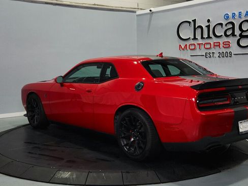 Used 2016 Dodge Challenger SRT Hellcat RWD image 9