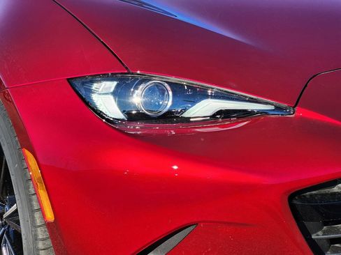 New 2025 MAZDA MX-5 Miata Grand Touring w/ Weather Package image 27