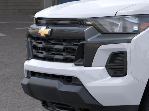 New 2026 Chevrolet Colorado LT AWD/4WD image 13