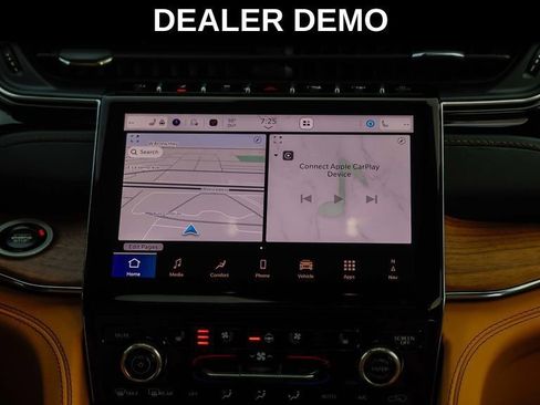 New 2025 Jeep Grand Cherokee L Summit image 15