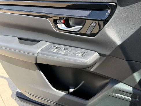 Used 2023 Honda CR-V EX-L image 27