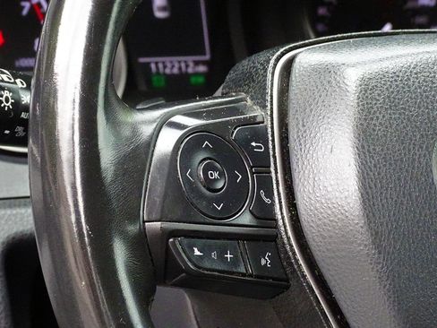 Used 2024 Toyota Camry SE FWD image 27