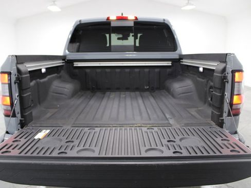 Used 2024 Nissan Frontier PRO-4X w/ Pro Convenience Package image 17