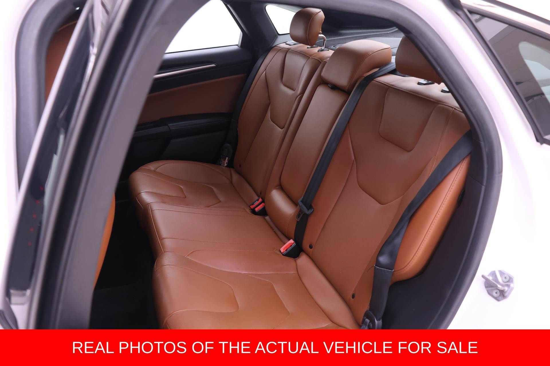 Used 2019 Ford Fusion Titanium FWD image 10