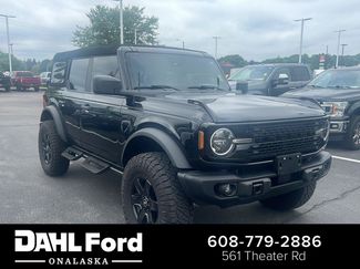 Used 2024 Ford Bronco Black Diamond AWD/4WD video 1