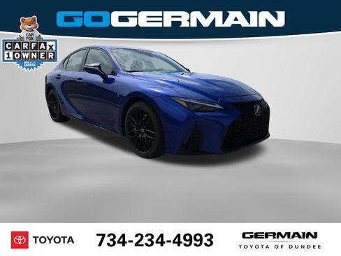 Used 2023 Lexus IS 500 RWD image 5