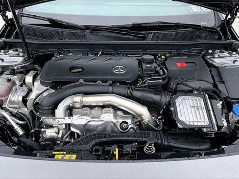 Certified 2025 Mercedes-Benz CLA 250 250 image 33