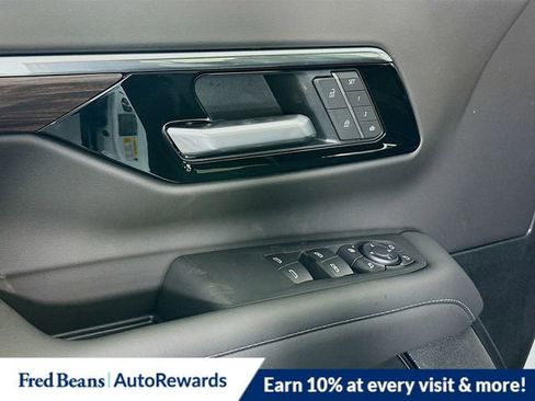 New 2026 Chevrolet Tahoe LT w/ Comfort Package AWD/4WD image 17