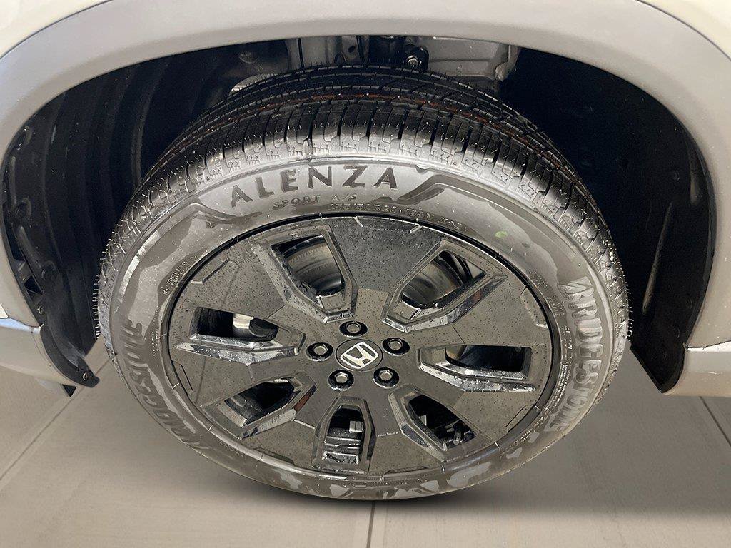 New 2026 Honda Pilot Black Edition image 12