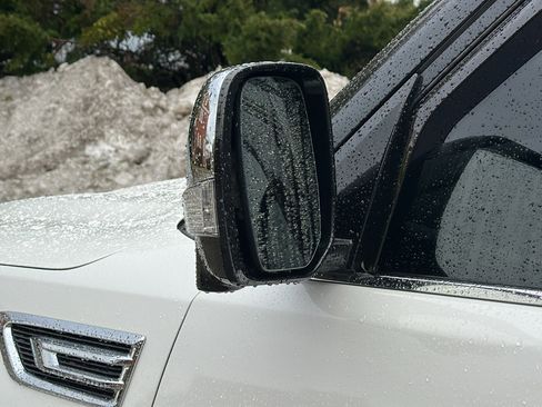 Used 2022 INFINITI QX80 Sensory image 13