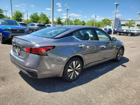 Used 2021 Nissan Altima 2.5 SL image 4