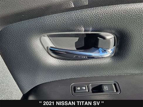 Used 2021 Nissan Titan SV w/ Accessory Utility Package image 30