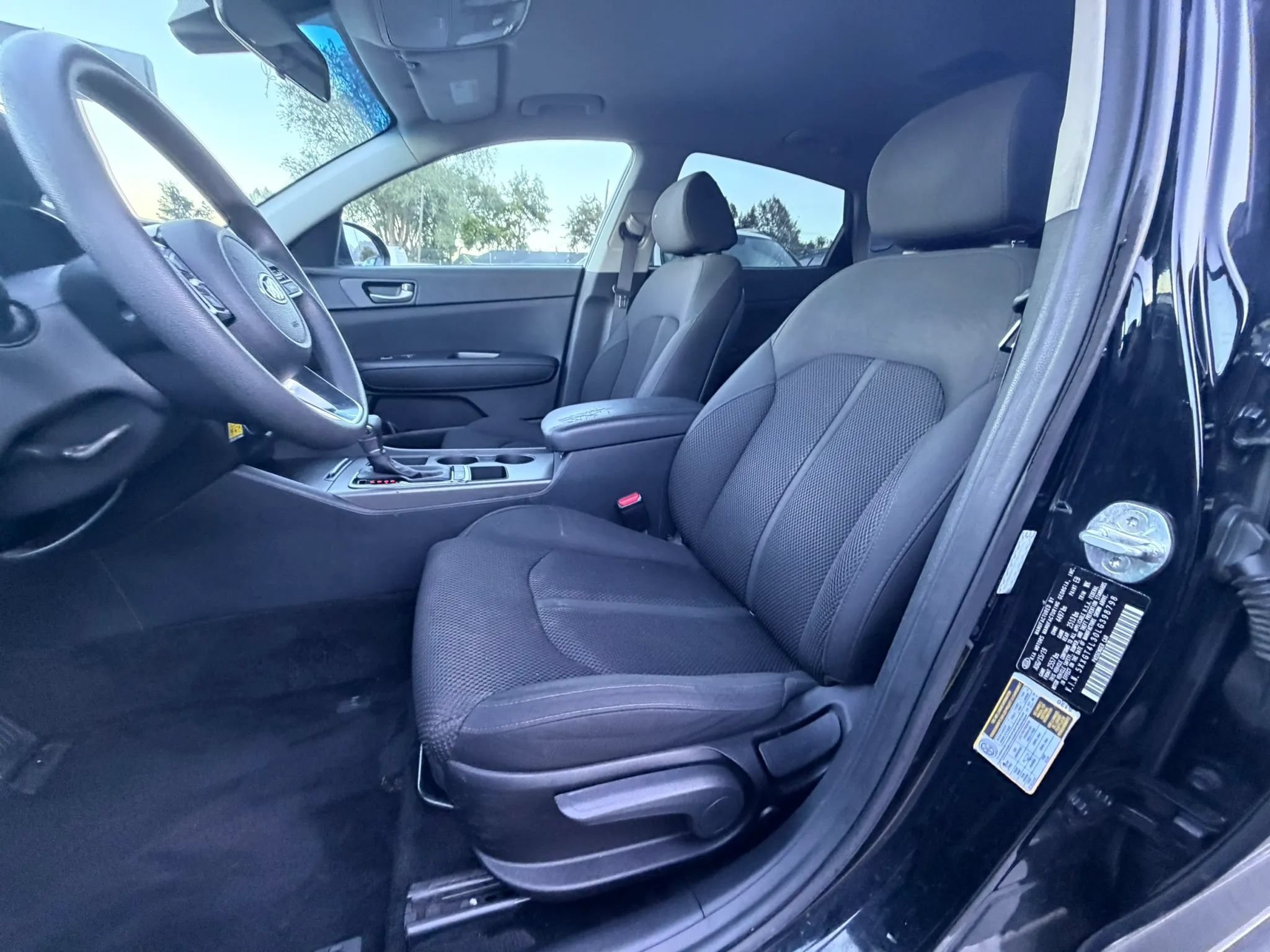 Used 2020 Kia Optima LX FWD image 10