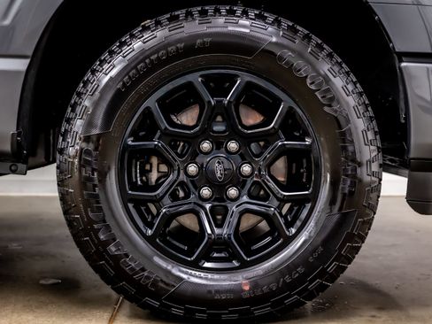 Used 2026 Ford F150 XLT w/ XLT Black Appearance Package AWD/4WD image 39