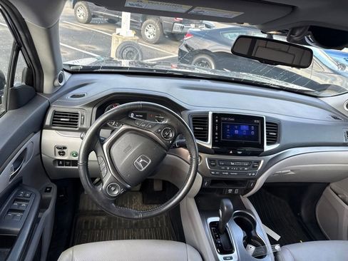 Used 2019 Honda Ridgeline RTL-T image 16