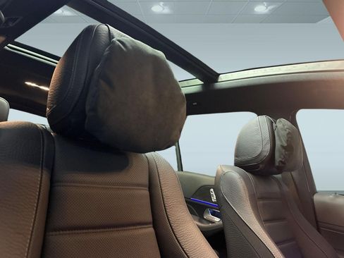 Certified 2025 Mercedes-Benz GLS 580 4MATIC image 24