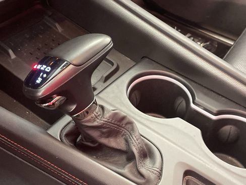 Used 2025 Dodge Durango GT image 15