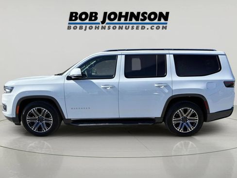 Used 2022 Jeep Wagoneer Series III w/ Flexible Seating Group AWD/4WD image 6