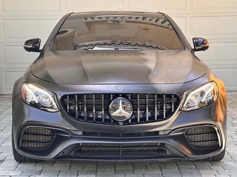 Used 2018 Mercedes-Benz E 63 AMG S image 25