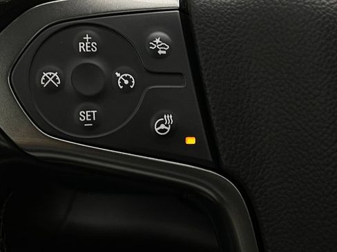 Used 2018 Chevrolet Silverado 1500 LTZ Z71 w/ Redline Edition AWD/4WD image 21