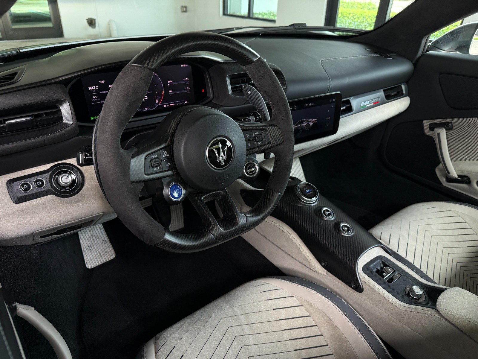 Used 2024 Maserati MC20 Cielo RWD image 36