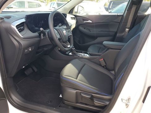 New 2026 Buick Encore GX Sport Touring image 11