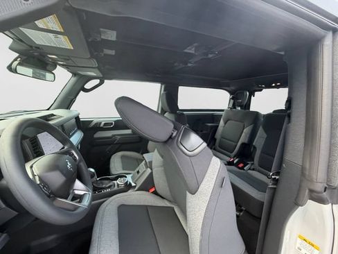 New 2026 Ford Bronco 2-Door AWD/4WD image 27
