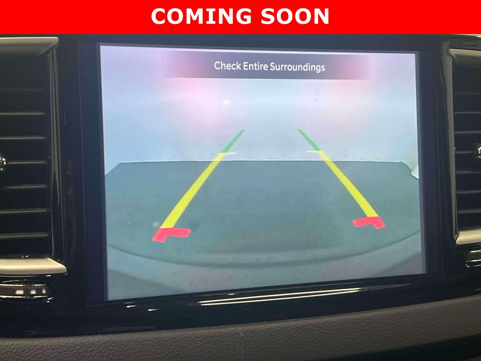Certified 2024 Chrysler Pacifica Touring-L FWD image 27