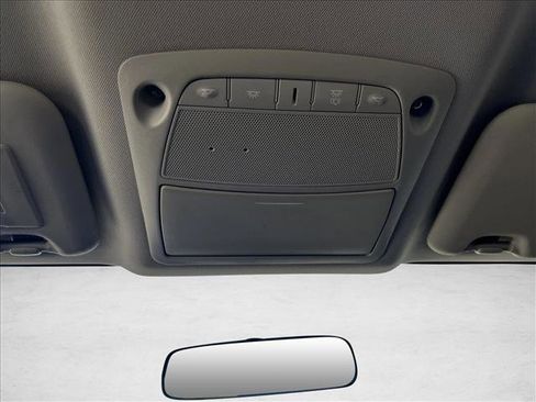 Used 2019 Nissan Rogue Sport S image 21