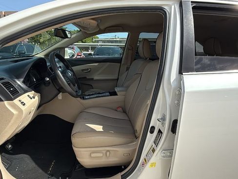 Used 2013 Toyota Venza LE FWD image 15