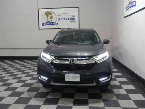 Used 2018 Honda CR-V Touring image 2