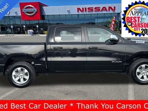 Used 2024 RAM 1500 Laramie AWD/4WD image 2