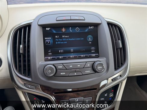 Used 2014 Buick LaCrosse Premium FWD image 8