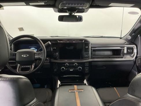 Used 2023 Ford F350 Platinum w/ Tremor Off-Road Package AWD/4WD image 27