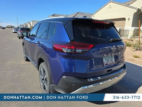 Used 2023 Nissan Rogue Platinum w/ Platinum Premium Package image 2
