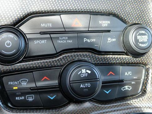 Used 2020 Dodge Challenger GT RWD image 13