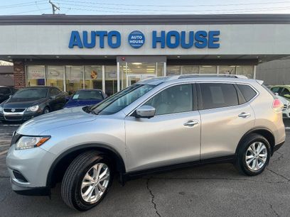 Used 2014 Nissan Rogue SV w/ SV Premium Package