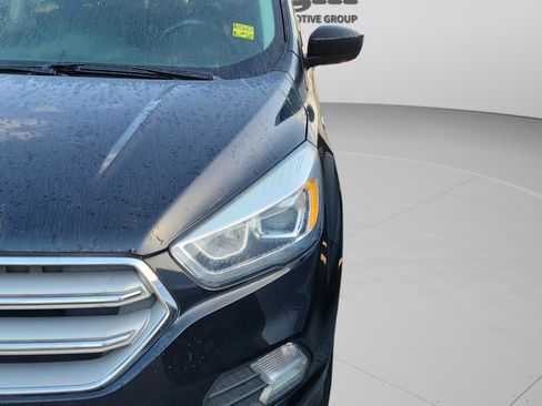 Used 2018 Ford Escape SEL w/ Ford Safe & Smart Package image 10