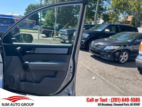 Used 2010 Honda CR-V LX image 35