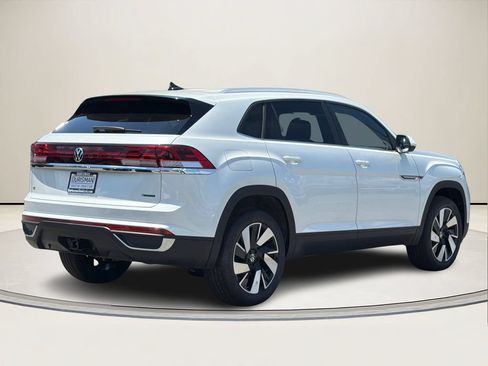 New 2026 Volkswagen Atlas Cross Sport SE AWD/4WD image 3